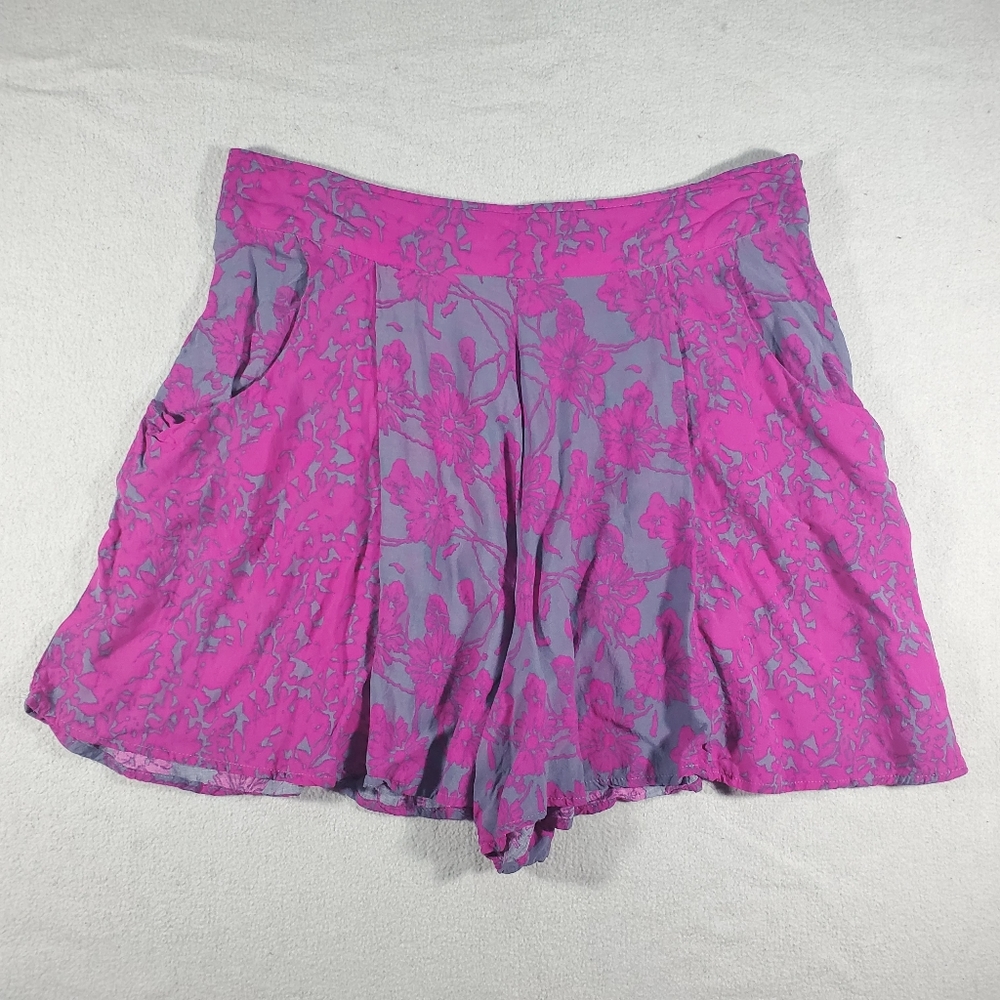Free People Shorts | Pink & Gray